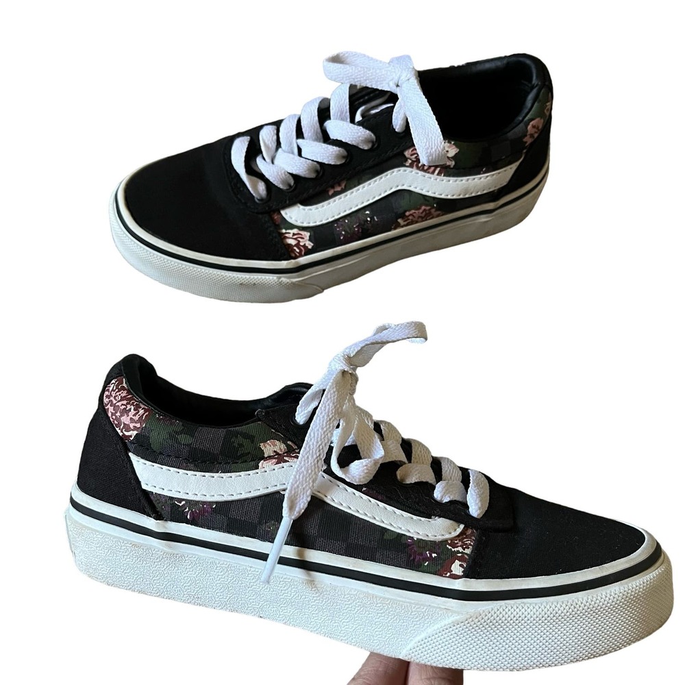 Kids Girls Youth‎ Vans Lace Up Sneakers Floral Black Size 1 Missy